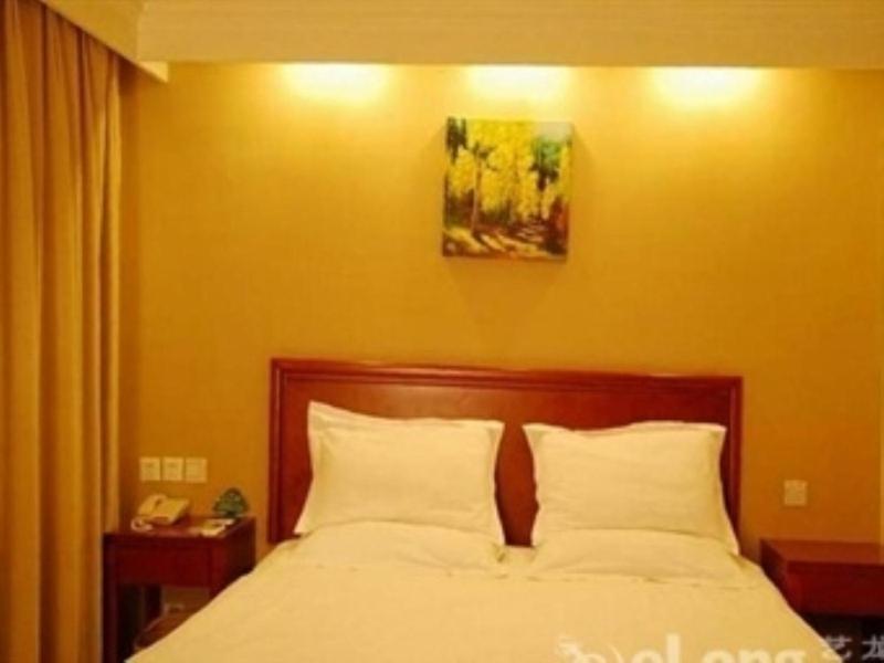 Greentree Inn Shandong Jinan Daming Lake Business Hotel Exterior photo